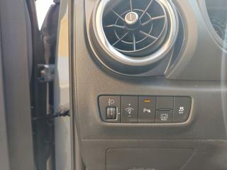 HYUNDAI Kona usata, con Park Distance Control
