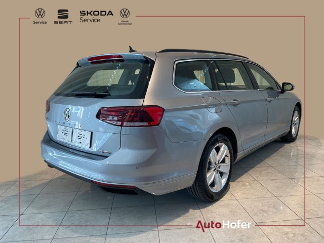 VOLKSWAGEN Passat Variant usata, con Airbag laterali