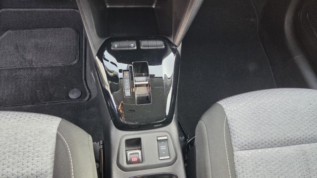 OPEL Corsa usata, con Fari LED