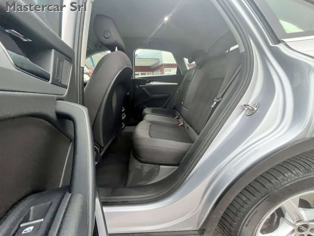 AUDI Q5 usata, con Volante in pelle