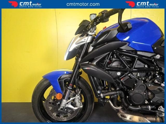 MV AGUSTA Brutale 800 usata 8