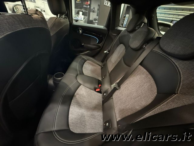 MINI Cooper usata, con USB