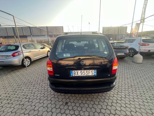 OPEL Zafira usata, con Antifurto
