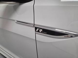 VOLKSWAGEN T-Cross usata, con USB
