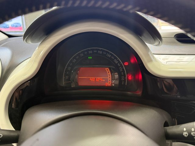 RENAULT Twingo usata, con Autoradio digitale