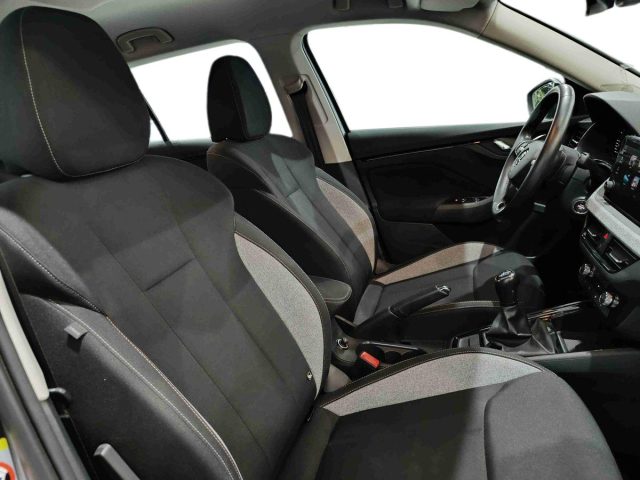 SKODA Kamiq usata, con Bracciolo