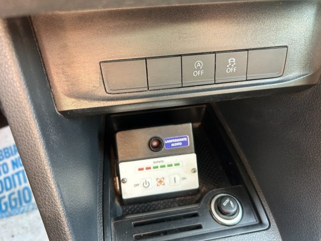 VOLKSWAGEN Caddy usata, con Specchietti laterali elettrici