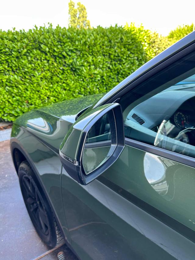 AUDI Q5 usata, con Autoradio digitale