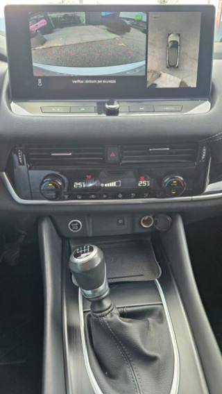 NISSAN Qashqai usata, con Controllo trazione