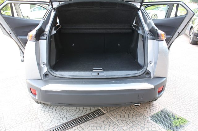PEUGEOT 2008 usata, con Sistema di navigazione