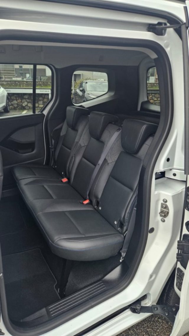 NISSAN Townstar usata 21