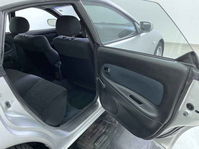 MAZDA 323 usata 17