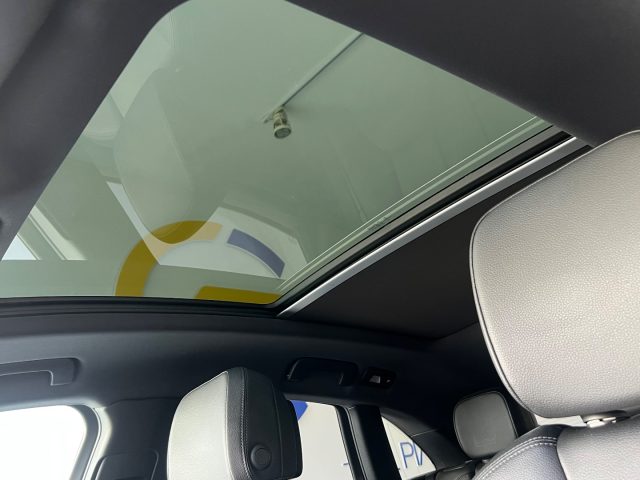 PORSCHE Macan usata, con Fari LED