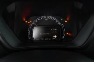TOYOTA Aygo X usata 11