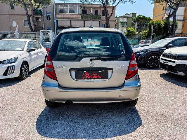 MERCEDES-BENZ A 180 usata, con Alzacristalli elettrici