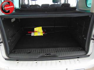 RENAULT Kangoo usata, con Chiusura centralizzata