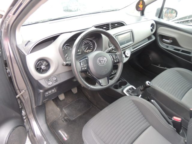 TOYOTA Yaris usata, con Controllo elettronico della corsia