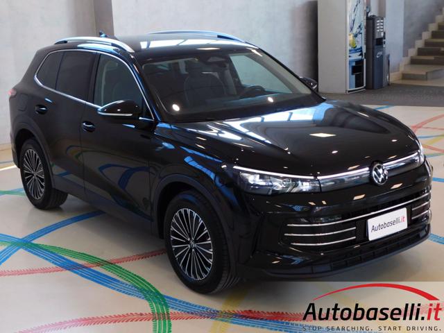 VOLKSWAGEN Tiguan usata, con Bracciolo