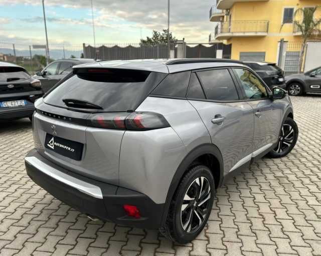 PEUGEOT 2008 usata, con Autoradio