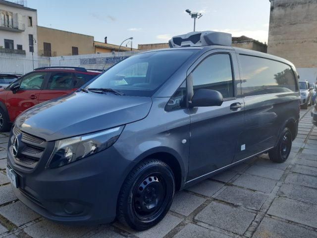 MERCEDES-BENZ Vito usata, con Airbag Passeggero