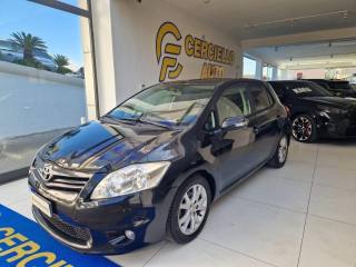 TOYOTA Auris usata, con Airbag