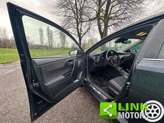 TOYOTA Auris usata, con Alzacristalli elettrici