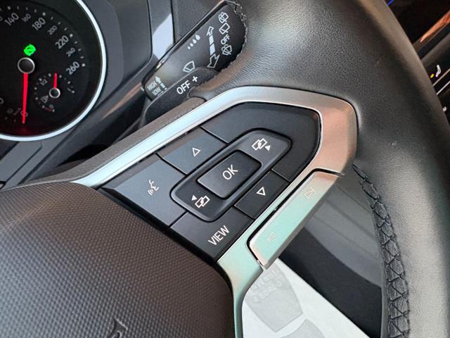 VOLKSWAGEN Tiguan usata, con Fari LED
