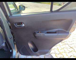 SUZUKI Ignis usata, con Frenata d