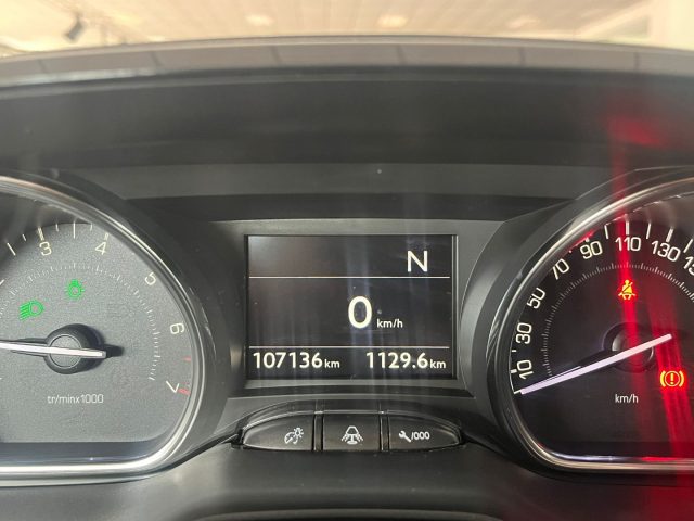 PEUGEOT 2008 usata, con Climatizzatore