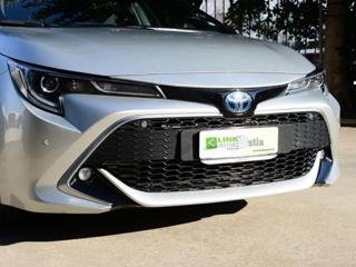 TOYOTA Corolla 2.0 Hybrid Lounge