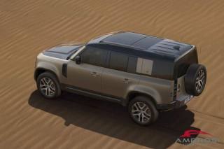 LAND ROVER Defender usata 6