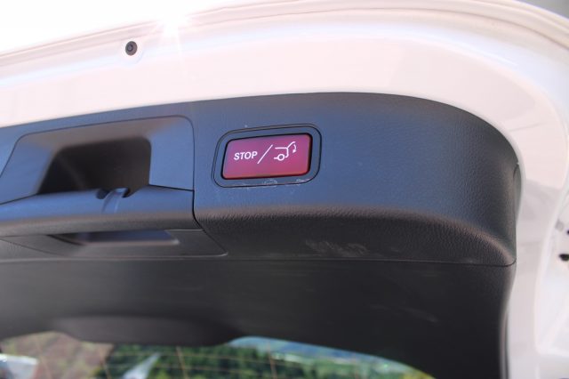 MERCEDES-BENZ GLA 250 usata, con Fari Xenon