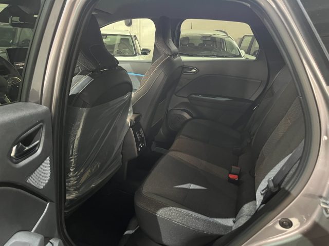RENAULT Captur usata, con Touch screen
