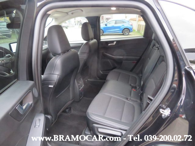 FORD Kuga usata, con USB