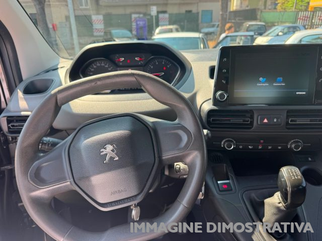 PEUGEOT Rifter usata, con Controllo automatico clima