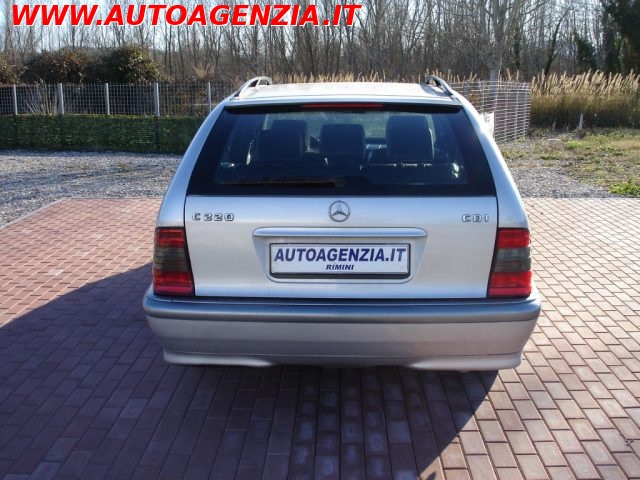 MERCEDES-BENZ C 220 usata 6