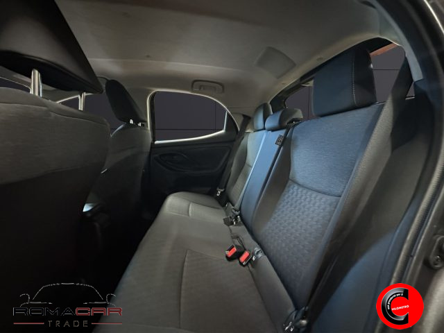 TOYOTA Yaris usata, con Touch screen