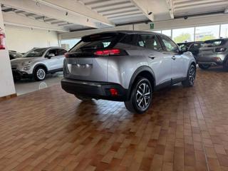 PEUGEOT 2008 usata, con Autoradio