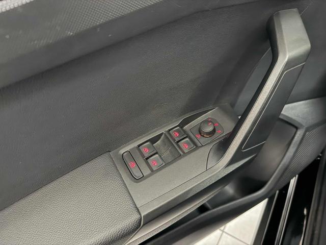 SEAT Arona usata 18