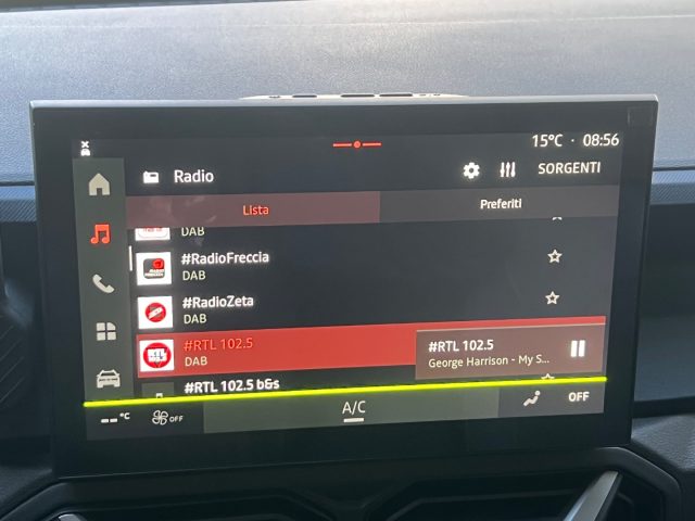 DACIA Duster usata, con USB