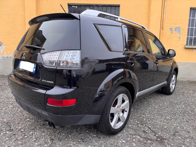 MITSUBISHI Outlander usata, con Airbag Passeggero