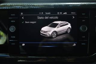 VOLKSWAGEN Taigo usata, con Fari direzionali