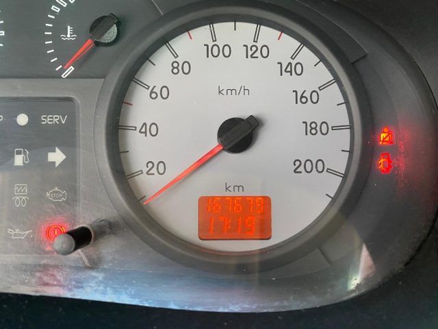 RENAULT Kangoo usata 15