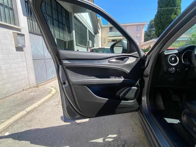 ALFA ROMEO Stelvio usata 11