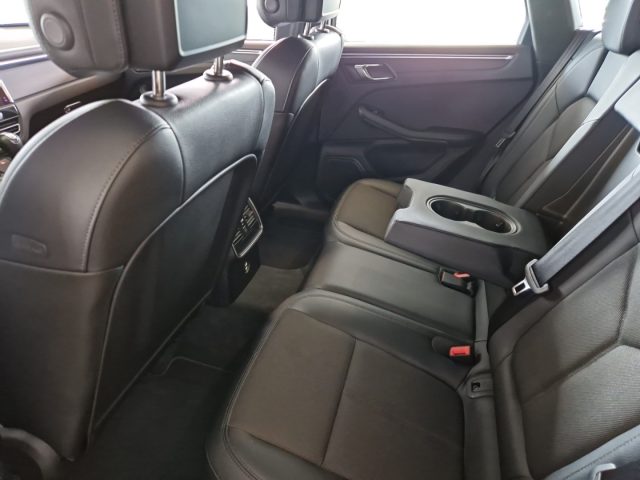 PORSCHE Macan usata, con Fendinebbia