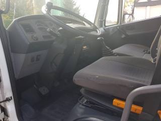 NISSAN  usata 5