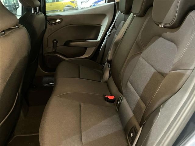 RENAULT Clio usata, con Volante in pelle