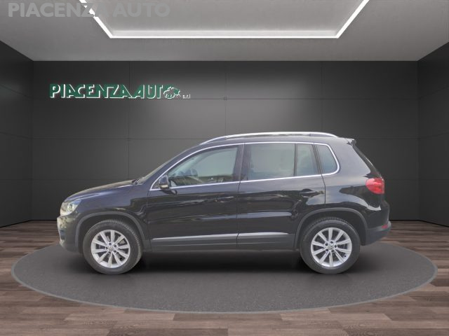VOLKSWAGEN Tiguan usata, con Airbag laterali