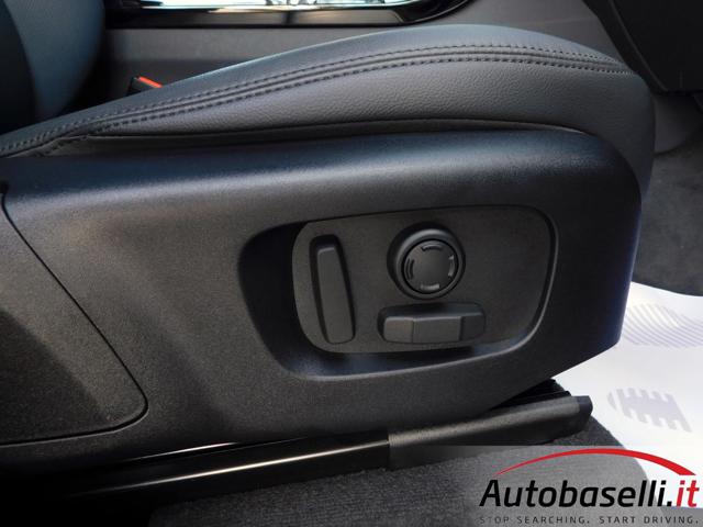 LAND ROVER Range Rover Velar usata, con Chiamata automatica per emergenze