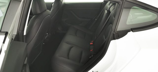 TESLA Model 3 usata, con Interni in pelle